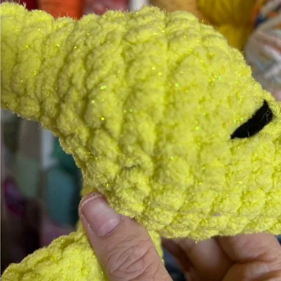 Handmade Crochet mini sparkle green dinosaur knotted lovey - Picture 5 of 5